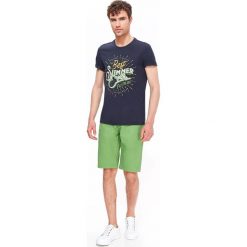 T-shirty męskie: T-SHIRT MĘSKI Z NADRUKIEM
