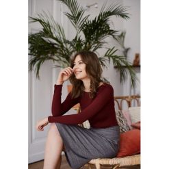 Bluzka Eunika Porto XXS bordo. Szare bluzki damskie Marie Zélie, s, w paski, z elastanu, bez kołnierzyka, z długim rękawem. W wyprzedaży za 101,60 zł.