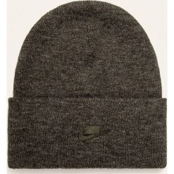 Nike Sportswear - Czapka. Szare czapki damskie Nike Sportswear, bez wzorów, z dzianiny. W wyprzedaży za 79,90 zł.