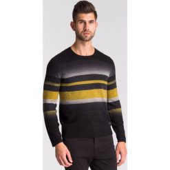 Wielokolorowy sweter męski w paski. Swetry męskie Trussardi Jeans. Za 299,60 zł.