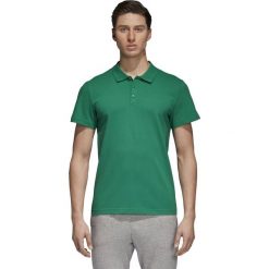 KOSZULKA POLO ESSENTIALS BASIC (L). Zielone koszulki męskie Adidas, m, bez wzorów, z materiału, klasyczne, bez rękawów. W wyprzedaży za 99,99 zł.