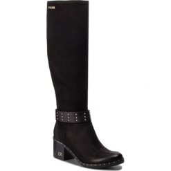 Kozaki CARINII - B4602 360-E50-PSK-861. Czarne buty zimowe damskie Carinii, z materiału, na obcasie. W wyprzedaży za 409,00 zł.
