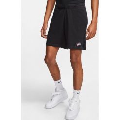 Nike Club Szorty Czarny. Czarne spodenki i szorty męskie Nike, xl, bez wzorów, z bawełny. Za 171,95 zł.