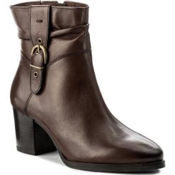 Botki CAPRICE - 9-25340-39 Dk Brown Nappa 337. Brązowe botki damskie na obcasie Caprice, ze skóry. W wyprzedaży za 249,00 zł.