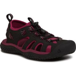 Sandały KEEN - Solr Sandal 1022454 Raspberry Wine/Black. Czarne sandały damskie Keen, bez wzorów, z tworzywa sztucznego, sportowe, bez obcasa, bez zapięcia, outdoorowe. Za 379,00 zł.