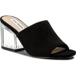Klapki STEVE MADDEN - Dalis-C Sandal 91000921-10004-01001 Black. Czarne klapki damskie Steve Madden, bez wzorów, z zamszu, bez obcasa, na obcasie. W wyprzedaży za 369,00 zł.