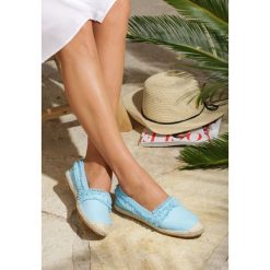Niebieskie Espadryle Free Time. Niebieskie espadryle damskie Renee, bez wzorów, bez obcasa, na płaskiej podeszwie. Za 39,99 zł.