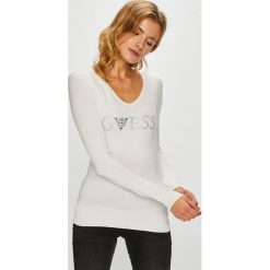 Guess Jeans - Sweter. Białe swetry damskie marki Guess Jeans, s, z aplikacjami, z elastanu, z krótkim rękawem, krótkie, bez kaptura. W wyprzedaży za 229,90 zł.