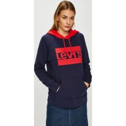 Levi's - Bluza. Niebieskie bluzy damskie z kieszeniami marki Levi's®, s, z nadrukiem, z bawełny, z kapturem. Za 239,90 zł.