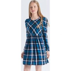 Sukienka w kratę - Niebieski. Niebieskie sukienki damskie marki Cropp, s, bez wzorów, bez kołnierzyka, bez rękawów. Za 89,99 zł.