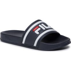 Klapki FILA - Morro Bay Slipper Wmn 1010340.29Y Dress Blue. Niebieskie klapki damskie Fila, bez wzorów, z tworzywa sztucznego, bez obcasa. Za 89,00 zł.