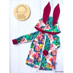 Bluza „rosnąca” królik-kwiatowy ogród. Bluzy niemowlęce Pakamera, bez wzorów, bez rękawów, bez kaptura. Za 95,00 zł.