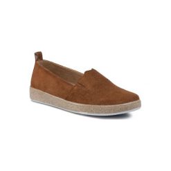 Lasocki WI23-1599-03 Camel. Brązowe półbuty damskie Lasocki, bez wzorów, ze skóry, bez obcasa, bez zapięcia. Za 139,99 zł.