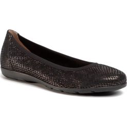 Baleriny CAPRICE - 9-22150-24 Black Snake 041. Czarne baleriny damskie Caprice, na co dzień, bez wzorów, z zamszu, bez obcasa, bez zapięcia. Za 199,00 zł.