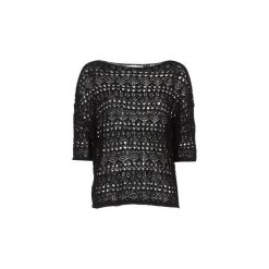 Swetry LPB Woman -. Czarne swetry klasyczne damskie marki LPB WOMAN, s. Za 216,30 zł.
