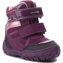 Śniegowce GEOX - B Gulp G.B Wpf A B840TA 050FU CF88F M Prune/Dk Pink. Fioletowe śniegowce dziewczęce Geox, bez zapięcia. W wyprzedaży za 209,00 zł.