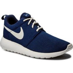 Buty NIKE - Roshe One 511882 404 Binary Blue/Oatmeal/Oatmeal. Niebieskie buty sportowe damskie Nike, bez wzorów, z tworzywa sztucznego, sportowe, nike roshe. W wyprzedaży za 259,00 zł.