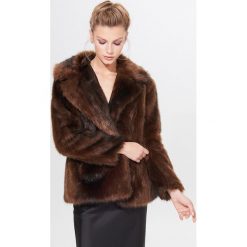 Sztuczne futro Gold Label - Brązowy. Pomarańczowe futra damskie Mohito, bez kaptura. Za 349,99 zł.