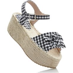 Espadryle na koturnie bonprix czarno-biały w kratkę vichy. Czarne buty ślubne damskie marki bonprix, w paski, na obcasie. Za 37,99 zł.