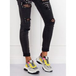 Buty sportowe szare GONCA. Szare buty sportowe damskie FunKee.pl, bez wzorów, z tkaniny, sportowe. Za 123,99 zł.