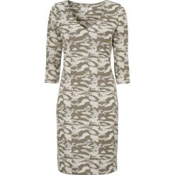 Soyaconcept Sukienka Shanice khaki we wzory female zielony/ze wzorem S (38). Zielone sukienki damskie Soyaconcept, s, bez wzorów, z dżerseju, eleganckie, z dekoltem w serek, bez rękawów, dopasowane. W wyprzedaży za 70,00 zł.