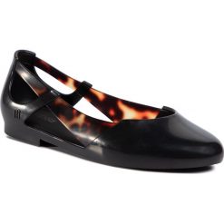 Baleriny MELISSA - Greta Ad 32904 Black/Tortoise 52812. Czarne baleriny damskie Melissa, na co dzień, bez wzorów, z tworzywa sztucznego, bez obcasa, bez zapięcia. Za 339,00 zł.