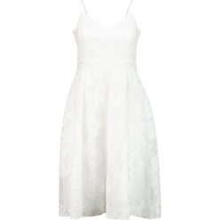 City Chic DRESS LOVE FLING Sukienka letnia ivory. Białe sukienki letnie City Chic, z materiału. Za 509,00 zł.