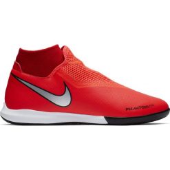 Buty halowe Nike Phantom Vsn Academy Df Ic M AO3267-600. Czerwone buty sportowe męskie Nike, z materiału, bez zapięcia, do piłki nożnej. W wyprzedaży za 409,00 zł.