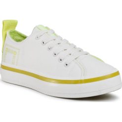 Tenisówki BIG STAR - GG274085 White/Green. Białe półbuty damskie BIG STAR, bez wzorów, ze skóry ekologicznej, bez zapięcia. Za 139,00 zł.