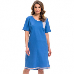 Koszula nocna w kolorze niebieskim. Niebieskie koszule nocne i halki Doctor Nap. W wyprzedaży za 57,95 zł.