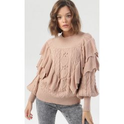 Beżowy Sweter Aeve. Brązowe swetry damskie Born2be, s, bez wzorów, bez rękawów, bez kaptura. Za 159,99 zł.