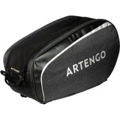 Torba tenis 100 S. Czarne torby męskie sportowe ARTENGO, bez wzorów, z poliesteru, sportowe. Za 69,99 zł.