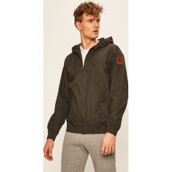 Quiksilver - Kurtka. Pomarańczowe płaszcze męskie Quiksilver, s, bez wzorów, z bawełny, krótkie, z kapturem. Za 419,90 zł.