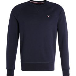 GANT ORIGINAL CNECK Bluza evening blue. Niebieskie bluzy męskie GANT, xl, bez wzorów, z bawełny, bez kołnierzyka, bez rękawów, bez kaptura. Za 379,00 zł.
