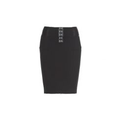 Spódnice krótkie Guess CHIKA. Czarne minispódniczki Guess, l. Za 309,00 zł.