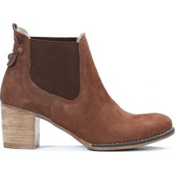 Botki - skóra naturalna - model 455 - kolor brązowy przecierka. Pomarańczowe botki damskie Zapato, na zimę, ze skóry, klasyczne, na wysokim obcasie, na obcasie, bez zapięcia. W wyprzedaży za 299,25 zł.