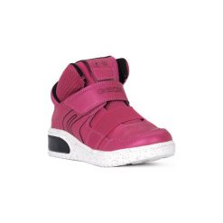 Buty Dziecko Geox J XLED. Różowe buty chłopięce sportowe Geox, bez zapięcia. Za 390,69 zł.