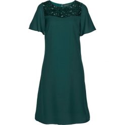 Sukienka z koronką bonprix głęboki zielony. Zielone sukienki damskie bonprix, w koronkowe wzory, z koronki, eleganckie, bez kołnierzyka, bez rękawów. Za 79,99 zł.