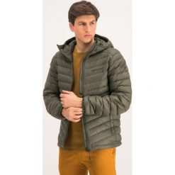 Kurtka puchowa Peak Performance Frost G58685107. Niebieskie kurtki męskie Peak Performance, m, bez wzorów, z puchu, bez kaptura. W wyprzedaży za 719,00 zł.