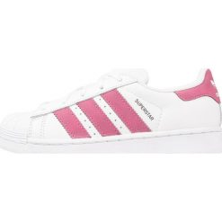 Adidas Originals SUPERSTAR Tenisówki i Trampki footwear white/red. Białe trampki dziewczęce adidas Originals, ze skóry. Za 229,00 zł.