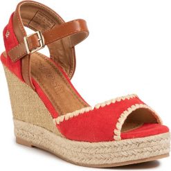 Espadryle REFRESH - 69561 Red. Czerwone espadryle damskie Refresh, bez wzorów, ze skóry ekologicznej, bez obcasa, na obcasie. Za 189,00 zł.