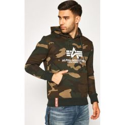 Bluza Alpha Industries Basic 178312C. Zielone bluzy męskie Alpha Industries, m, bez wzorów, bez kołnierzyka, bez rękawów, bez kaptura. Za 279,00 zł.