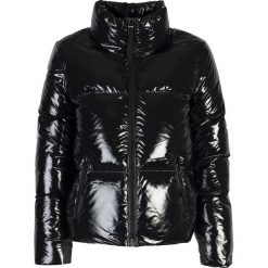 Tommy Hilfiger Kurtka "Ali Candy". Kurtki damskie TOMMY HILFIGER, bez wzorów, z puchu. Za 799,00 zł.