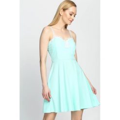 Miętowa Sukienka Lace Dress. Zielone sukienki mini marki Reserved, z wiskozy. Za 74,99 zł.