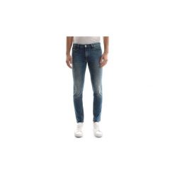 Jeansy slim fit Calvin Klein Jeans J30J306637 SKINNY. Niebieskie jeansy męskie Calvin Klein Jeans, m, bez wzorów. W wyprzedaży za 397,23 zł.