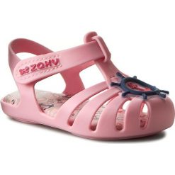 Sandały ZAXY - Zaxynina Fundo Do Mar Baby 82060 Pink 90163 W385005. Różowe sandały dziewczęce Zaxy, z tworzywa sztucznego, bez zapięcia. Za 99,00 zł.
