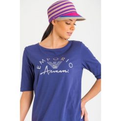 KAPELUSZ Emporio Armani. Różowe kapelusze damskie Emporio Armani, z aplikacjami, z materiału. Za 649,00 zł.