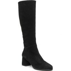 Kozaki GEOX - D Calinda M. C D94EFC 00021 C9999 Black. Czarne kozaki damskie Geox, z zamszu, bez obcasa, na obcasie, bez zapięcia. Za 799,00 zł.
