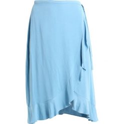 Spódniczki trapezowe: Samsøe & Samsøe LIMON WRAP SKIRT Spódnica z zakładką niagara
