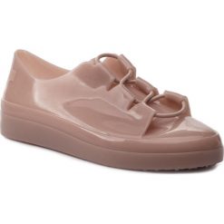 Sneakersy ZAXY - Change Sneakers Fem 17835 Nude EE285043 90059. Różowe półbuty damskie Zaxy, na co dzień, bez wzorów, z tworzywa sztucznego, bez obcasa, na płaskiej podeszwie, bez zapięcia. W wyprzedaży za 139,00 zł.